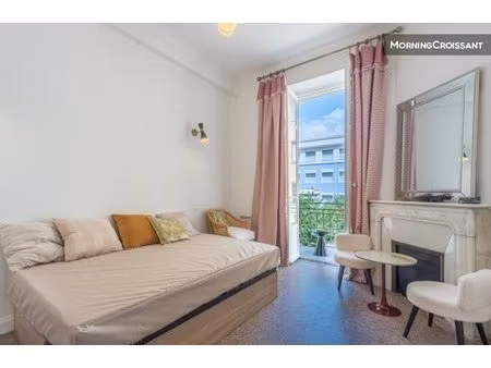 magnifique t2 nice centre riquier