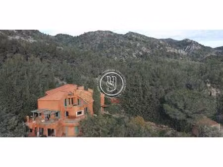 maison avec piscine et terrasse les baux-de-provence (13)