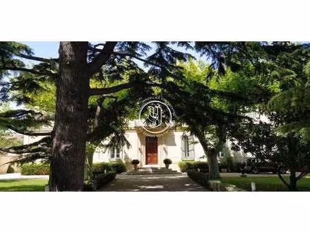 maison avec piscine mouriès (13)