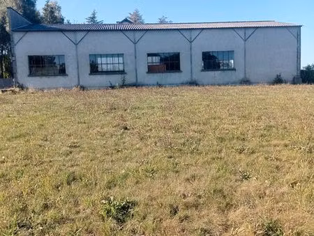 hangar 250 m2 + terrain constructible