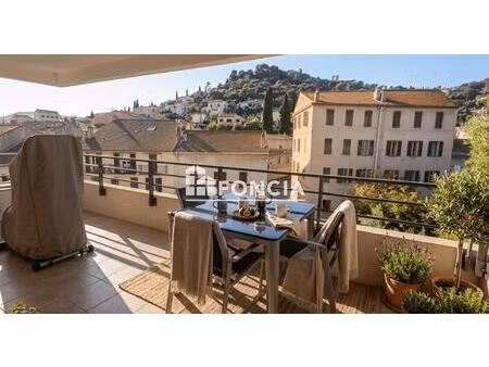 centre-ville – t3 avec terrasse  garage et parking – idéal investisseur