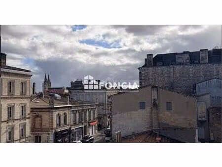 bordeaux chartrons – immeuble en pierre – vue dégagée