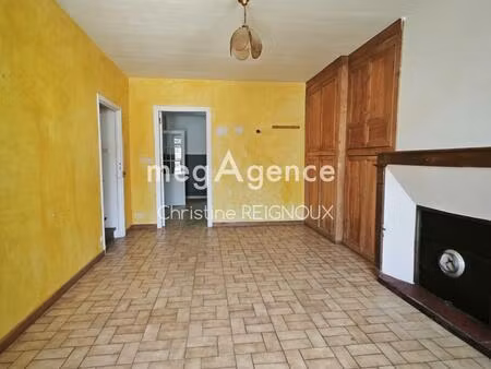 grande maison avec jardin et garage