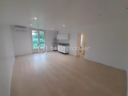 immeuble mixte de 215 69 m² à castelsarrasin