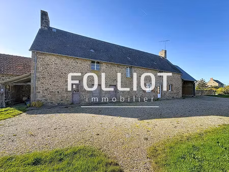 a vendre longère en pierre à ducey !