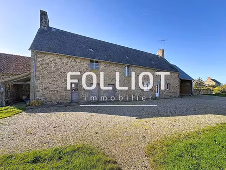 longère en pierre à ducey