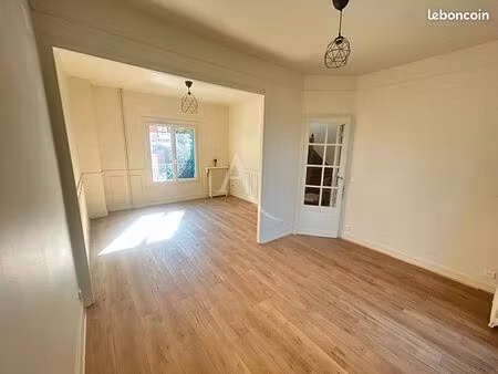 maison 3 pièces 77 m²