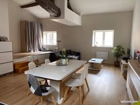 superbe t4 rénové 95m² avec parking