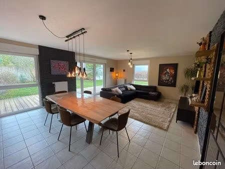 location 4 pièces avec jardin