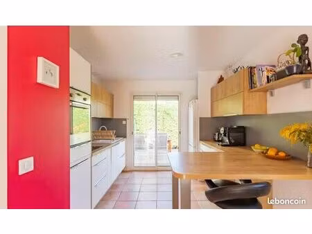 pavillon proche st maixent