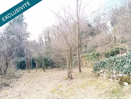 vente terrain 2405 m² à privas (07000)  92 000 €