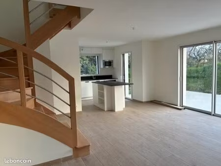 loue maison neuve 1ère location vannes ouest