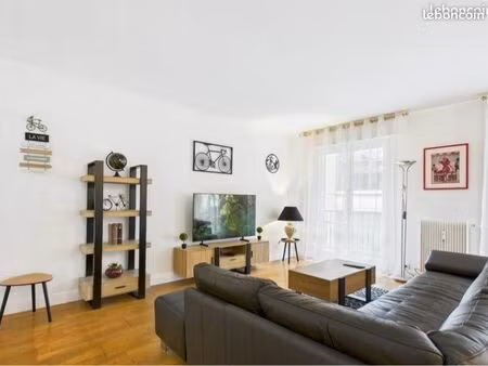 appartement t3 70 m2