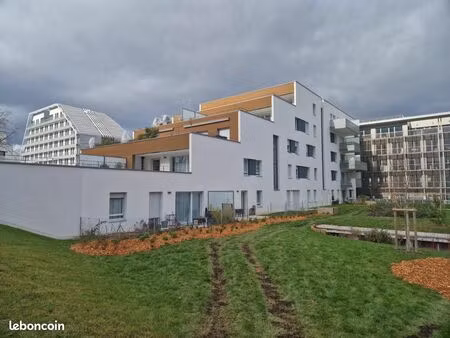 appartement 3 pièces 67 m²