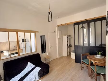 t1 bis lumineux et meublé – toulon saint-roch