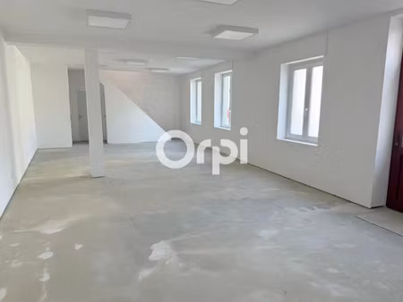 vente locaux professionnels 128 m² à la madeleine (59110)  449 350 €