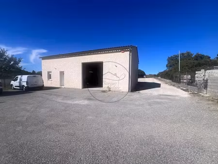 vente locaux professionnels 150 m² à barjac (30430)  165 000 €