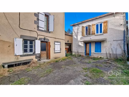 vente immeuble 4 pièces 216 m² à gerzat (63360)  204 000 €