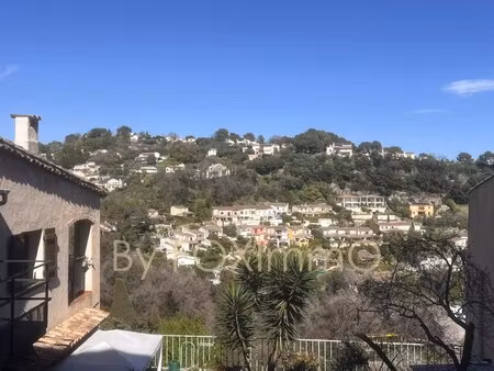 maison de village 4 pieces biot