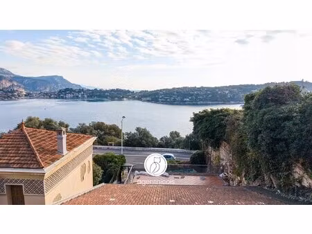 nice // mont-boron : propriété exceptionnelle / emplacement privilégié / vue mer / volumes