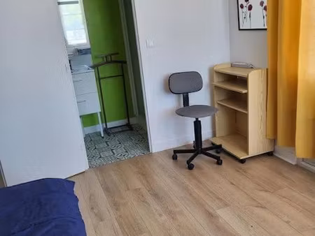 location meublée appartement 1 pièce 22 m² à angouleme (16000)  440 €