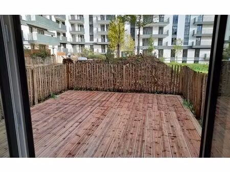 location appartement  m² t-1 à châtenay-malabry  834 €