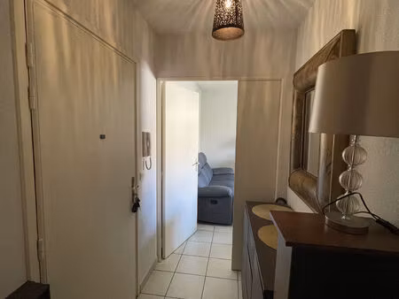 location appartement 2 pièces 37 m² à la roque-d’anthéron (13640)