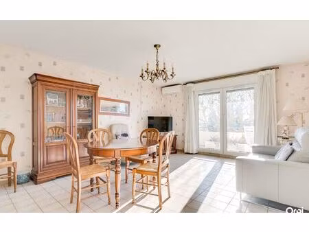 appartement marseille 4 68 m² t-3 à vendre  240 000 €