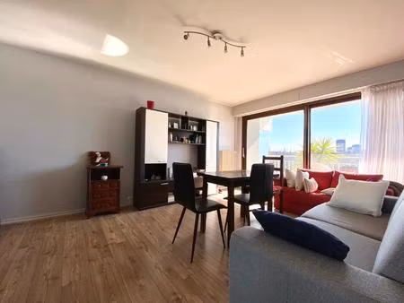 grand studio de 34m²