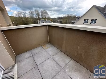 a vendre mondeville beau studio avec balcon expo sud-ouest dans residence recente