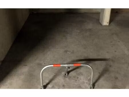 location stationnement  m² t- à toulouse  45 €