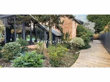 maison contemporaine avec piscine et jardin saint-nom-la-bretèche (78)