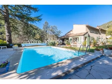 vente maison 7 pièces 276 m² tourrette-levens (06690)