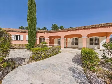 vente maison 11 pièces 366 m² vidauban (83550)