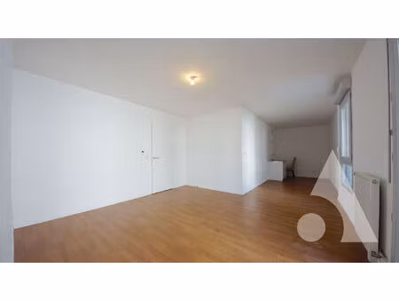 appartement evry courcouronnes 2 pièce(s) 50.96 m2