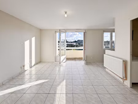 studio à evreux de 25 37m2 disponible à la location
