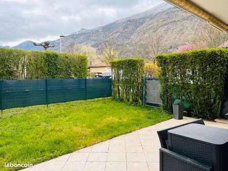 t3 de 63m² avec double jardin – calme et ensoleillé – vif