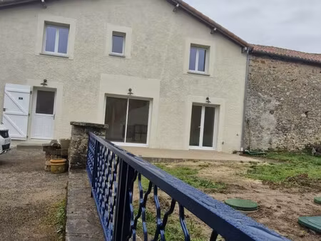 maison rénovée à louer