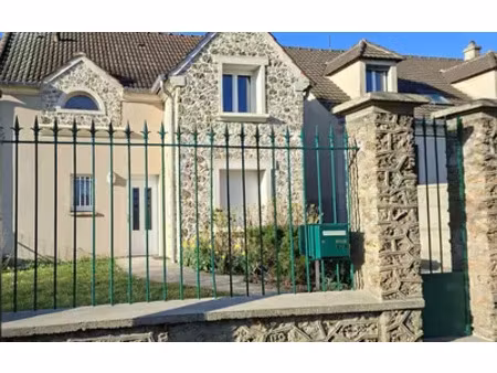 le mesnil-saint-denis (78320)