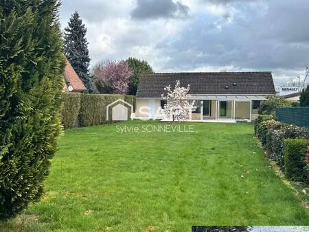 plain pied lumineux proche des commerces