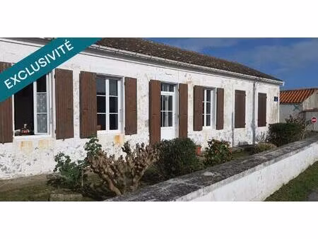 ensemble immobilier maison chai et hangar 17190