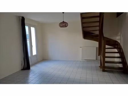 location maison à saint-brieuc (22000) : à louer / 76m² saint-brieuc
