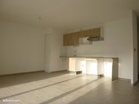 apparemment à louer t3 balma