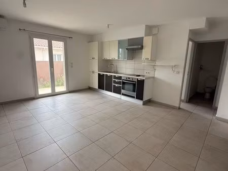 location t2 vic la gardiole