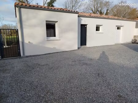 maison a louer  libre de suite