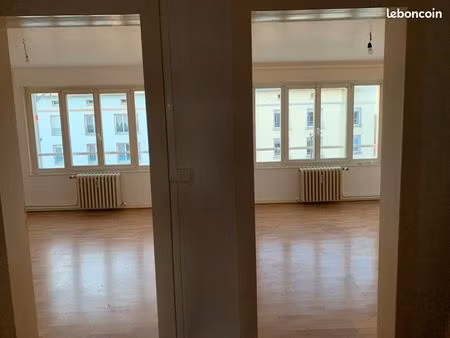 appartement rénové  3 pièces 60m2  proche gare sncf