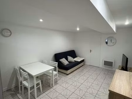 studio meublé 26 m2 - centre-ville tulle  proche hôpital - idéal étudiant ou personnel hos