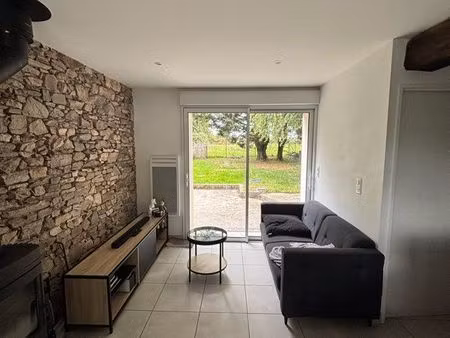 location charmante maison t3 pierre apparente