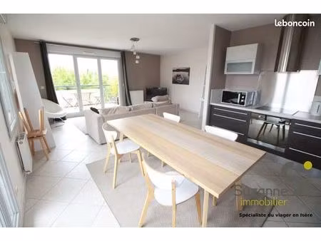appartement 3 pièces 73 m²