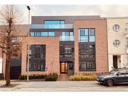 instapklaar 2 slaapkamer appartement vlakbij centrum